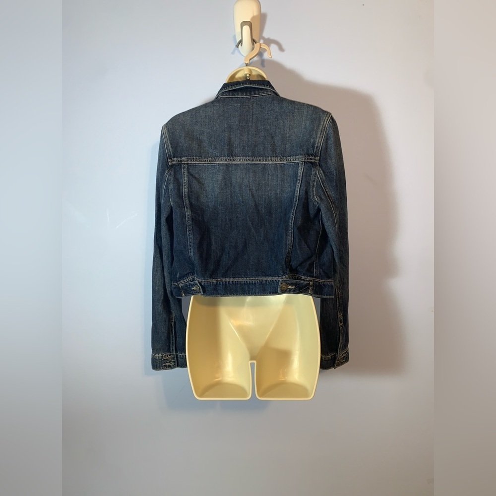 Paige cropped dark med wash soft cotton denim jean Jacket size medium - Picture 3 of 7